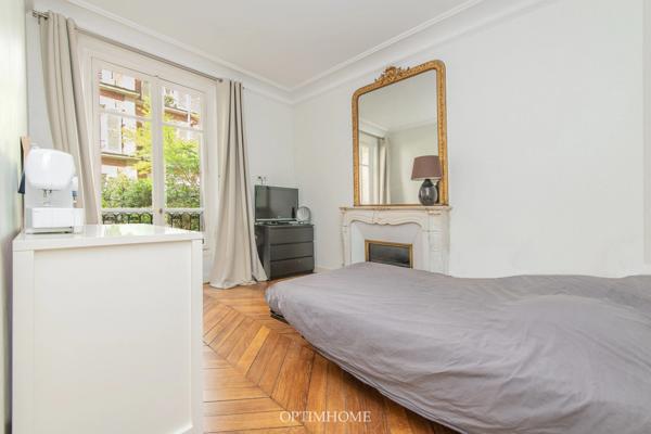 EXCLUSIVITE - Champ-de-Mars - APPARTEMENT 3 pièces avec Terrasse de 33m² + Patio de 5m²