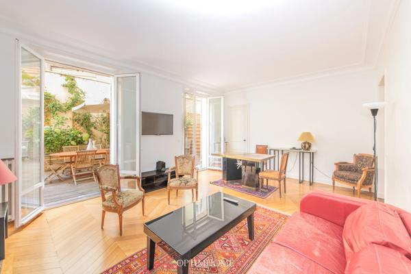 EXCLUSIVITE - Champ-de-Mars - APPARTEMENT 3 pièces avec Terrasse de 33m² + Patio de 5m²
