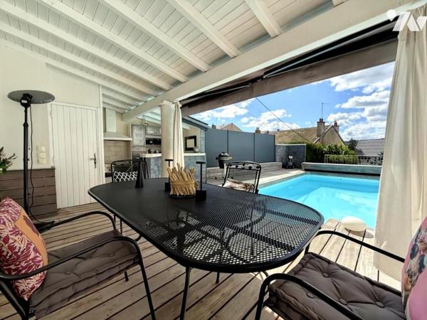 OYONNAX CENTRE – PROPRIÉTÉ DE CARACTÈRE AVEC DEUX MAISONS, PISCINE ET GARAGES
