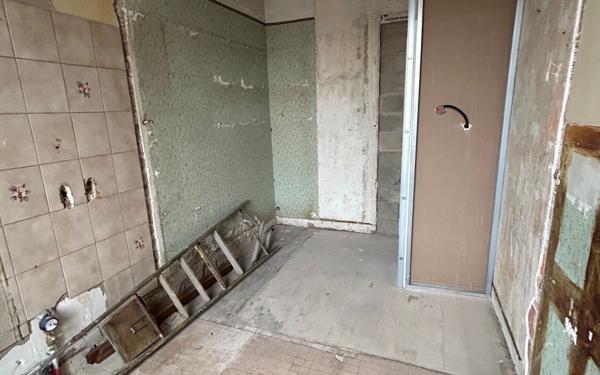 Appartement à vendre    2 pièces • 39 m2 Reims