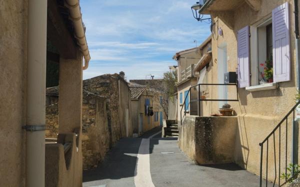 Maison à vendre    3 pièces •  Gréoux-les-Bains