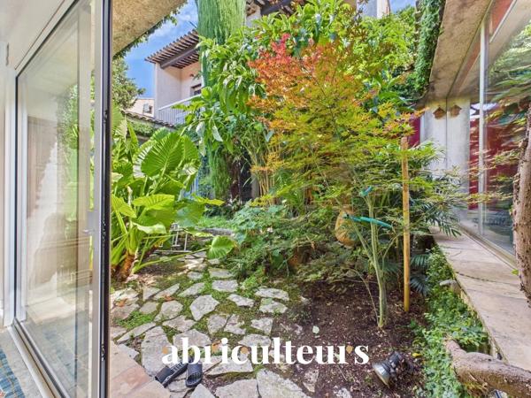 Maison familiale 5 chambres avec piscine et jardin en vente La Colle-sur-Loup (06480)