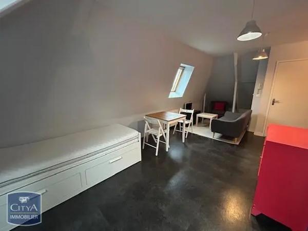 Appartement à louer 1 pièce 27m²