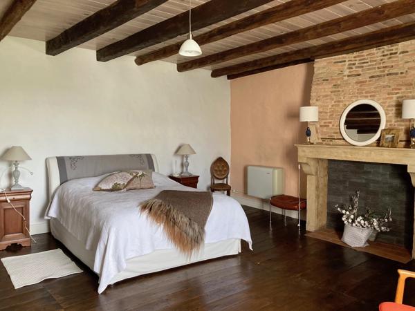 Superbe maison au bord de la rivière