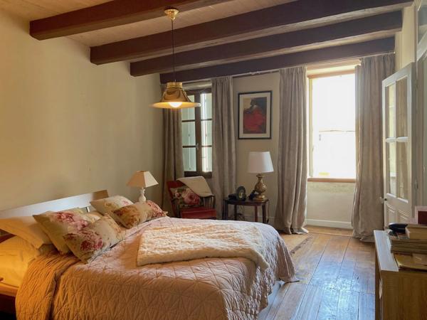 Superbe maison au bord de la rivière