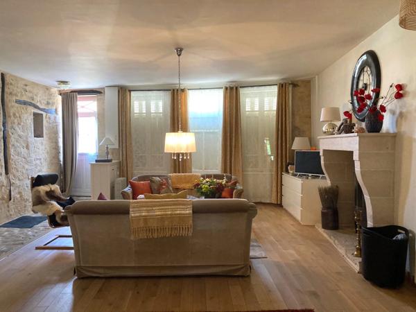 Superbe maison au bord de la rivière