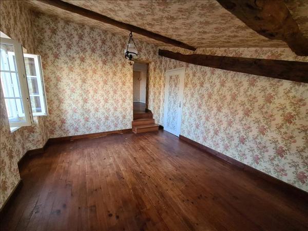 Maison à vendre |  Brigueuil |  3 pièces | 69 m²