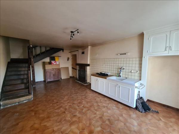 Maison à vendre |  Brigueuil |  3 pièces | 69 m²