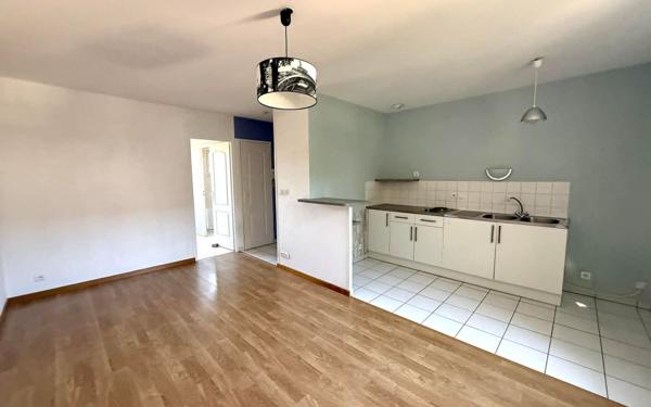 Appartement à vendre    2 pièces • 36,22 m2 Compiègne