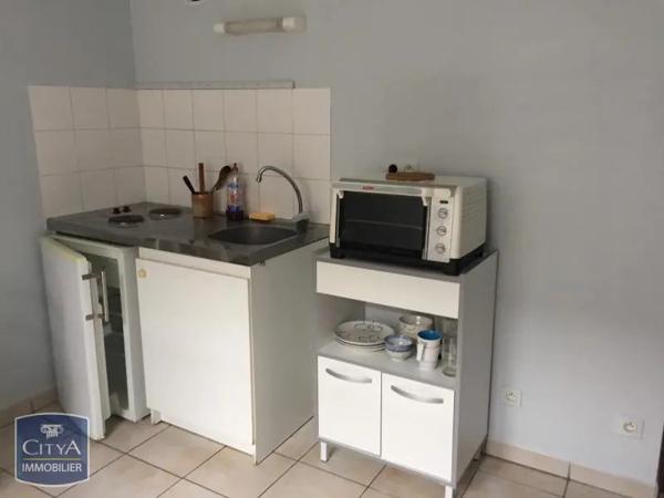 Appartement à louer 1 pièce 16.5m² Bourges (18000)