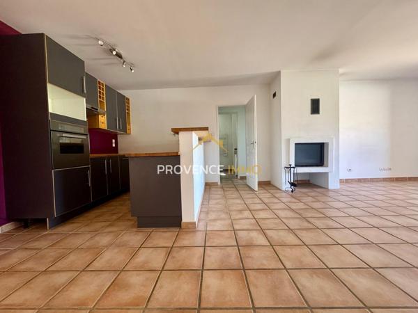 Salon-de-Provence (13300) Appartement de standing, vue imprenable