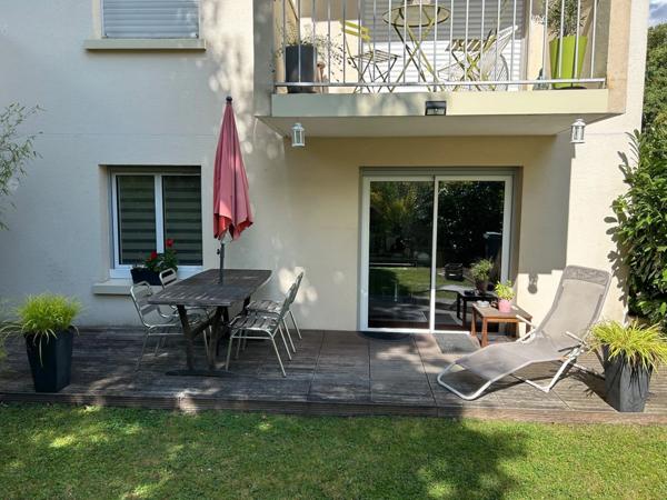 Appartement 4 pièces de 86 m2 en rez-de-jardin avec jardin privatif et terrasse plein sud - GIF SUR YVETTE (91)