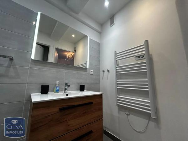 Appartement à louer 3 pièces 58.64m²