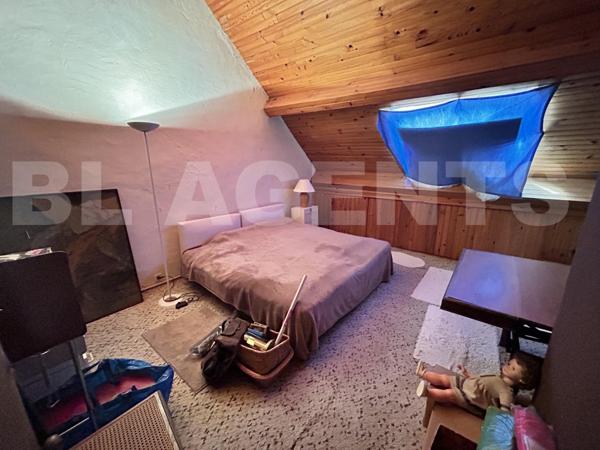 Charmante maison de ville 210m²  avec dépendance et grand jardin Brinon-sur-Armançon