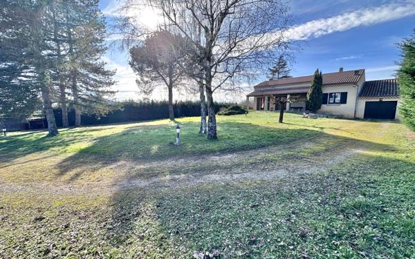 Maison à vendre    6 pièces •  Chantemerle-les-Blés