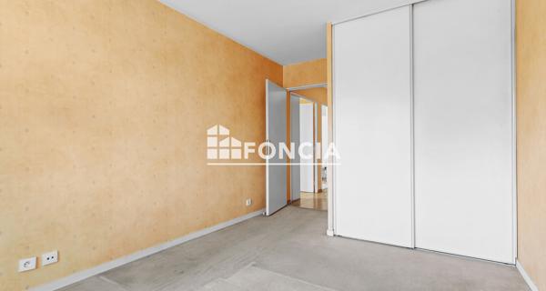 À vendre Appartement 2 pièces 46.07 m² - Voisins-le-bretonneux 78960