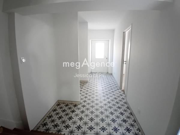 Maison à NIORT, 79000 - 5 pièces 134m²