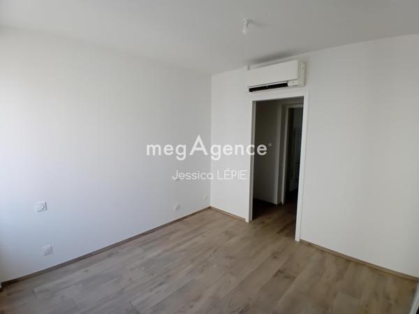 Maison à NIORT, 79000 - 5 pièces 134m²