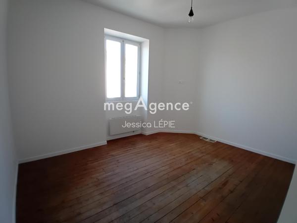 Maison à NIORT, 79000 - 5 pièces 134m²