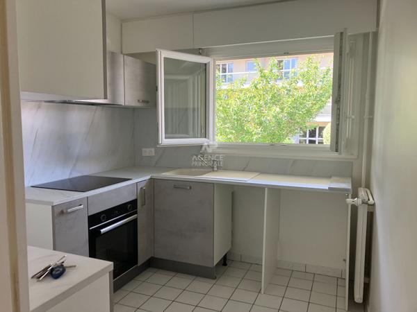 Appartement Maisons Laffitte 2 pièce(s) 43.39 m2 260 000 € **  - Référence  13512