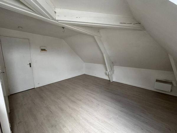Appartement 1 pièce                                        - 44300 Nantes Réf : 10826