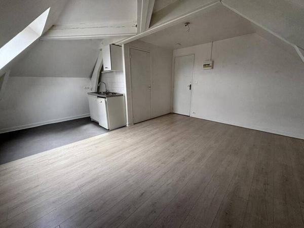 Appartement 1 pièce                                        - 44300 Nantes Réf : 10826