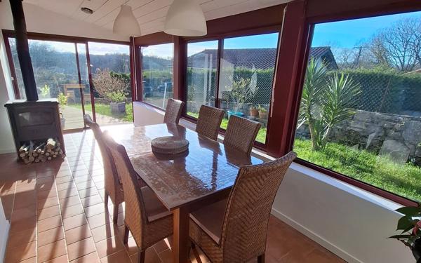 Maison à vendre    4 pièces •  Briscous