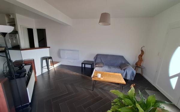 Maison à vendre    4 pièces •  Briscous