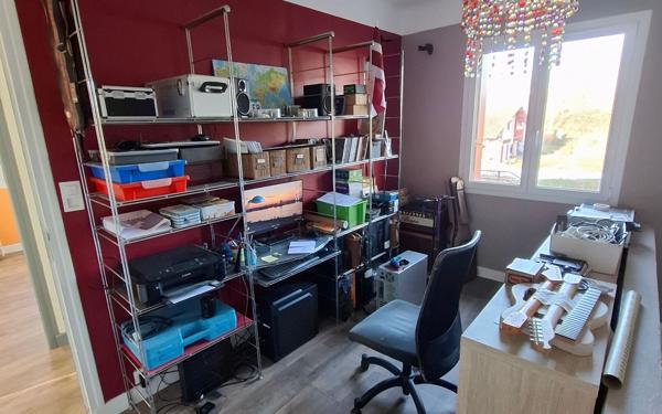 Maison à vendre    4 pièces •  Briscous