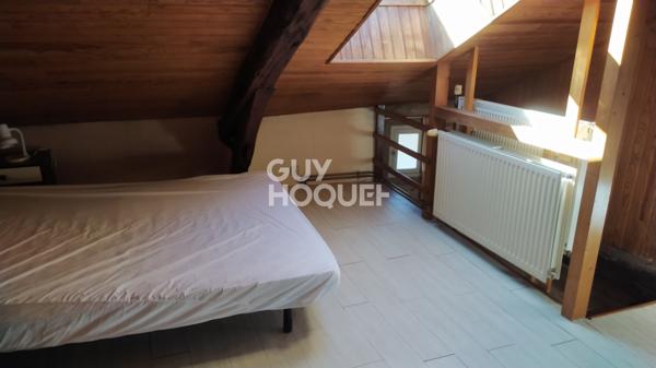 CAHORS, STUDIO MEUBLÉ