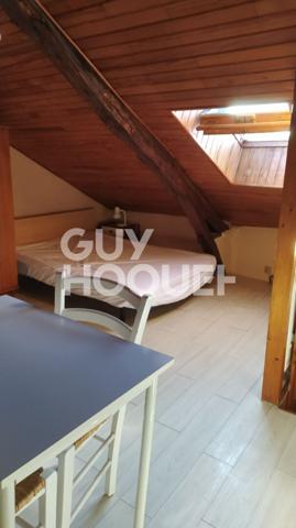 CAHORS, STUDIO MEUBLÉ