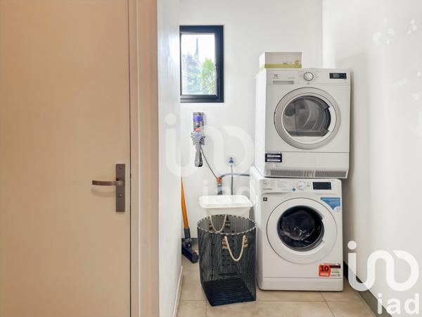 Maison d’architecte 5 pièces de 140 m² à Bagnols-sur-Cèze (30200)