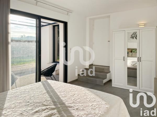 Maison d’architecte 5 pièces de 140 m² à Bagnols-sur-Cèze (30200)