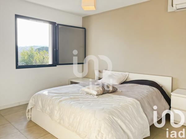 Maison d’architecte 5 pièces de 140 m² à Bagnols-sur-Cèze (30200)