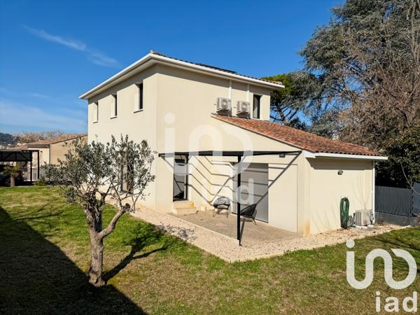 Maison d’architecte 5 pièces de 140 m² à Bagnols-sur-Cèze (30200)