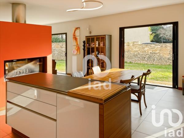 Maison d’architecte 5 pièces de 140 m² à Bagnols-sur-Cèze (30200)