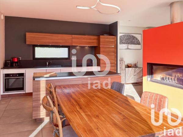 Maison d’architecte 5 pièces de 140 m² à Bagnols-sur-Cèze (30200)