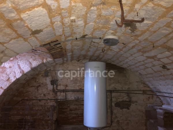 Maison à vendre 3/4 pièces MERRY LA VALLEE (89)-91m2 habitables-garage-cave voûtée-Terrain clos 759m2