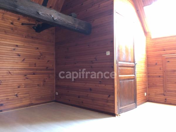 Maison à vendre 3/4 pièces MERRY LA VALLEE (89)-91m2 habitables-garage-cave voûtée-Terrain clos 759m2