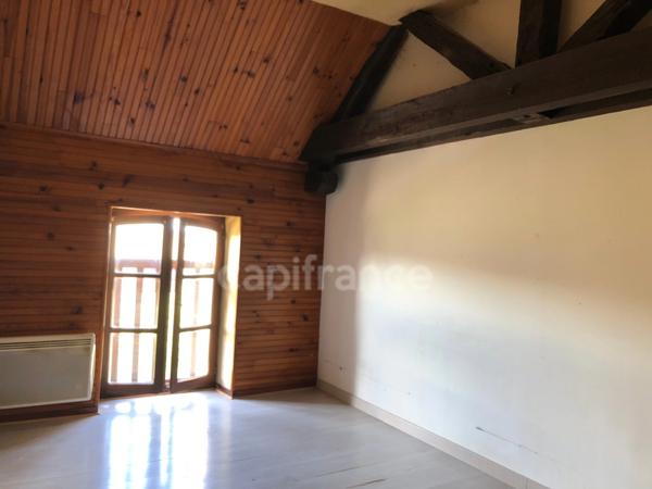 Maison à vendre 3/4 pièces MERRY LA VALLEE (89)-91m2 habitables-garage-cave voûtée-Terrain clos 759m2