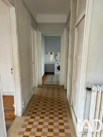 Maison à vendre 5 pièces 97 m² Bourges