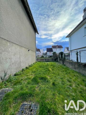 Maison à vendre 5 pièces 97 m² Bourges