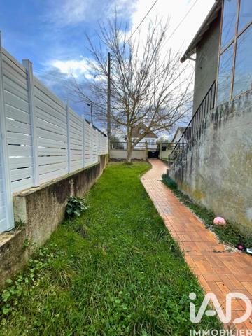 Maison à vendre 5 pièces 97 m² Bourges