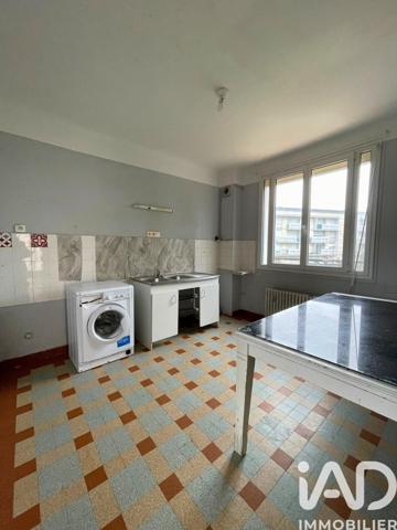 Maison à vendre 5 pièces 97 m² Bourges