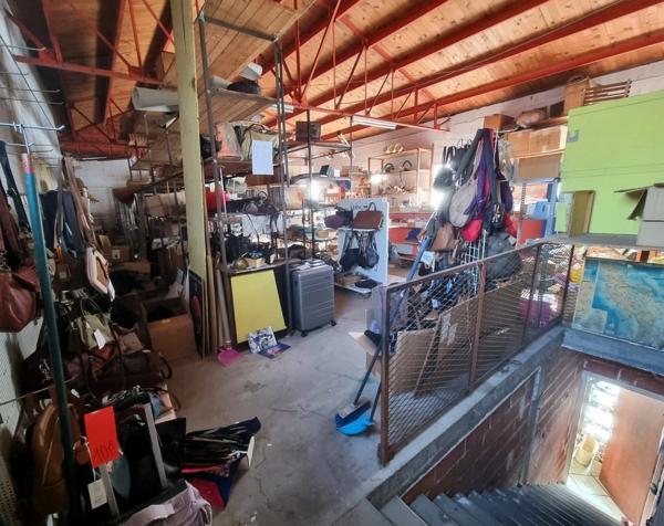 EXCLUSIVITÉ CAPIFRANCE ST-PIERRE d'OLÉRON A Vendre 507 m² emplacement n°1 immeuble mixte et maison en pierre