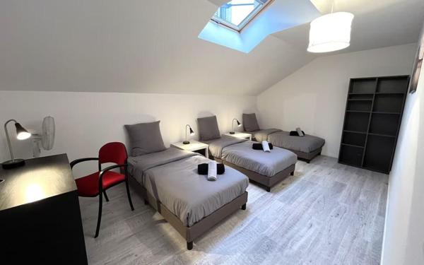 Maison à vendre    5 pièces • 125 m2 Saint-Denis