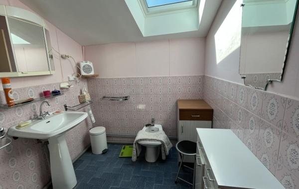 Vente Maison GARAGE ET COUR à rafraîchir Oupia   