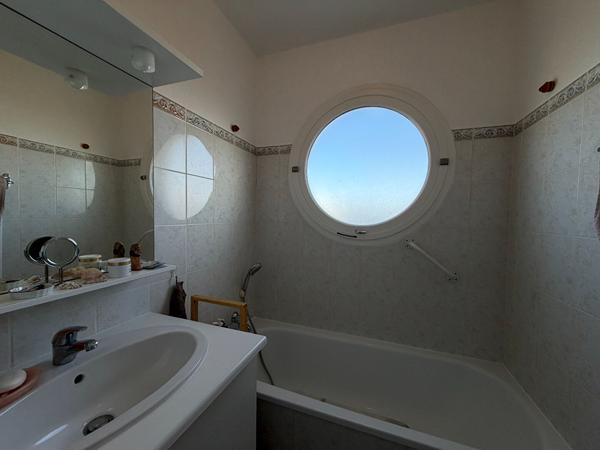 Appartement Royan 3 pièce(s) 58.72 m2 Royan