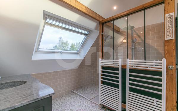 Maison à vendre    9 pièces • 310 m2 Fontenay-sous-Bois