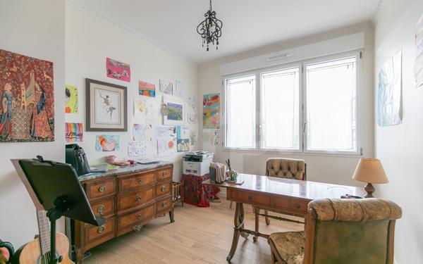 Maison à vendre    9 pièces • 310 m2 Fontenay-sous-Bois